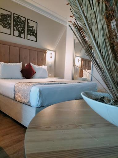 Golden H Hotel Bedzsája Kültér fotó